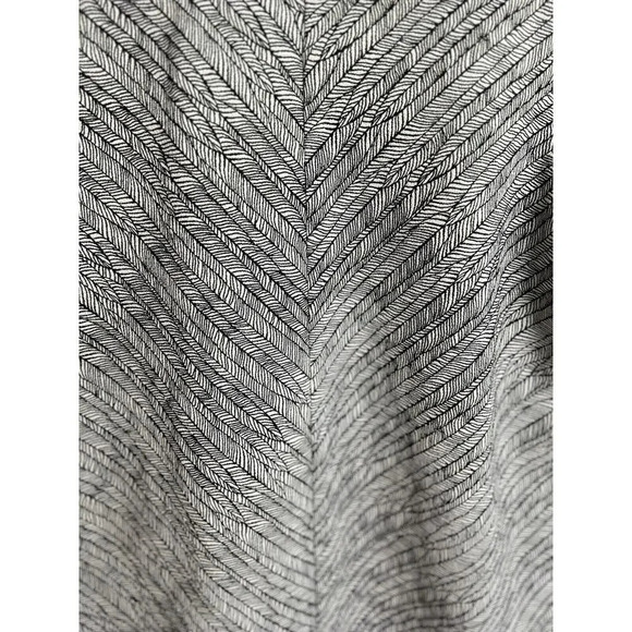 Zara Basic Collection Black & White Leaf Feather Shift Dress Size Medium Women’s - Picture 7 of 8